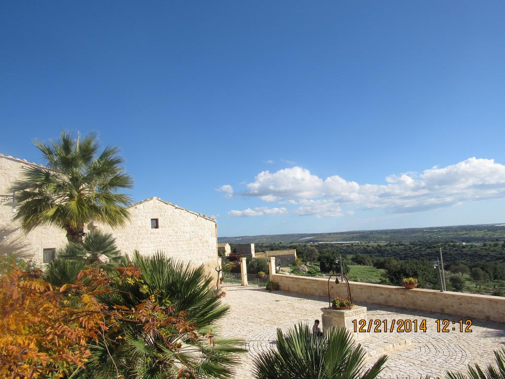 Silva Suri Guest House Marina di Ragusa Exterior foto