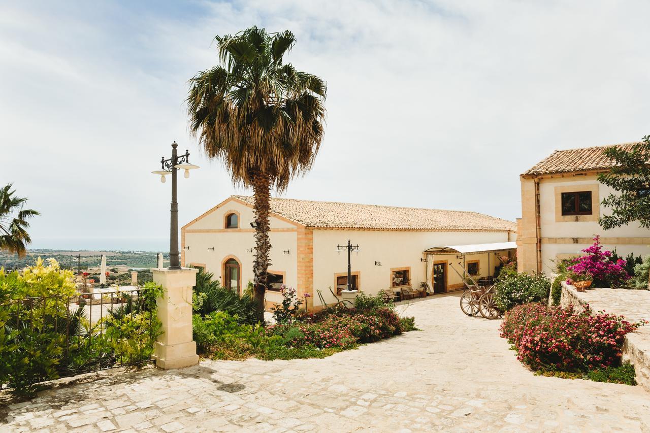 Silva Suri Guest House Marina di Ragusa Exterior foto