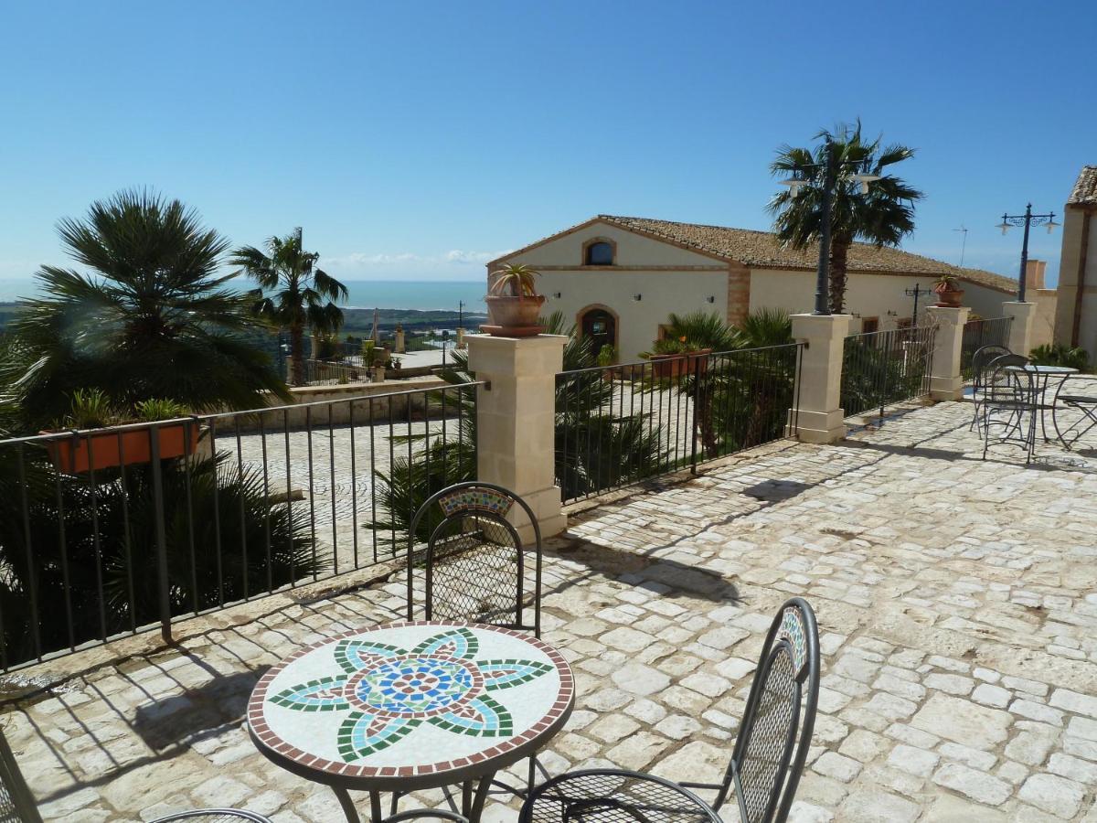 Silva Suri Guest House Marina di Ragusa Exterior foto